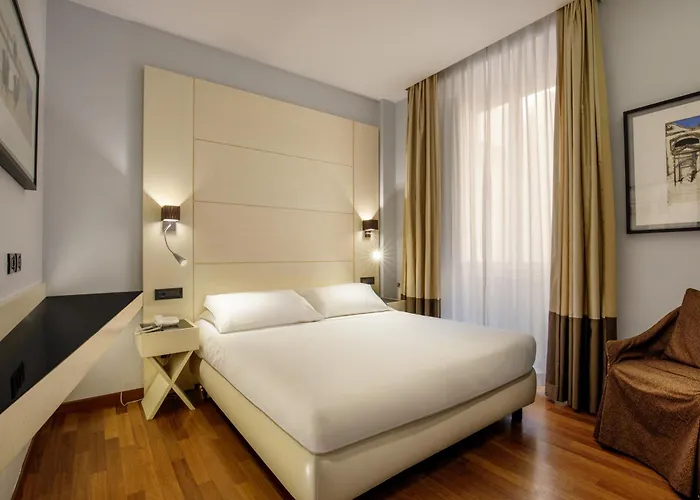 Hotel Oxford 4*