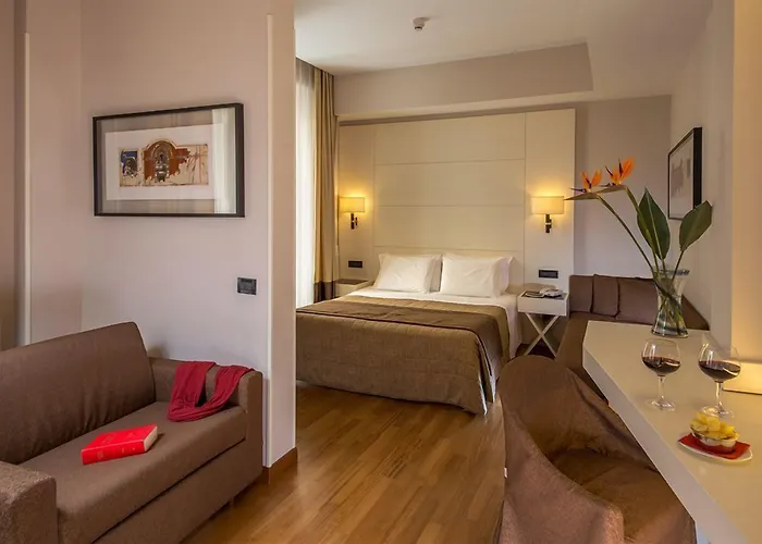 Hotel Oxford 4*