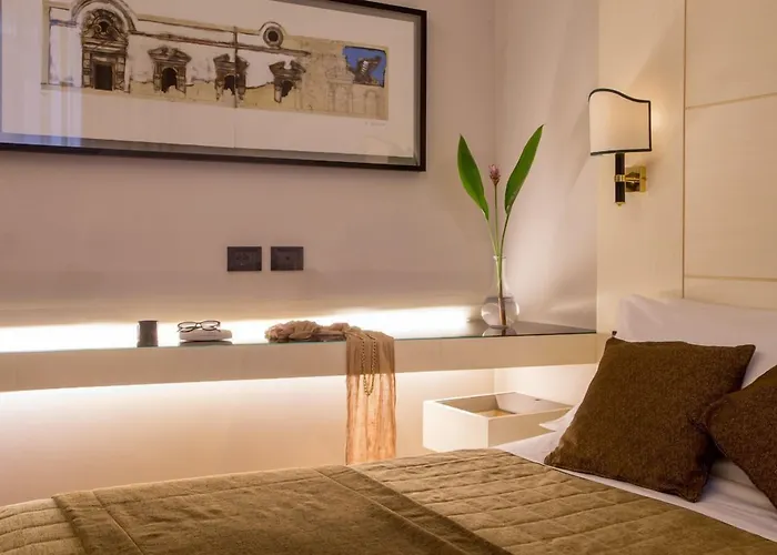 Hotel Oxford 4*