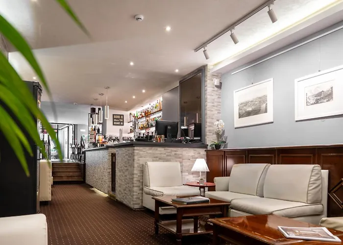 Oxford Hotel